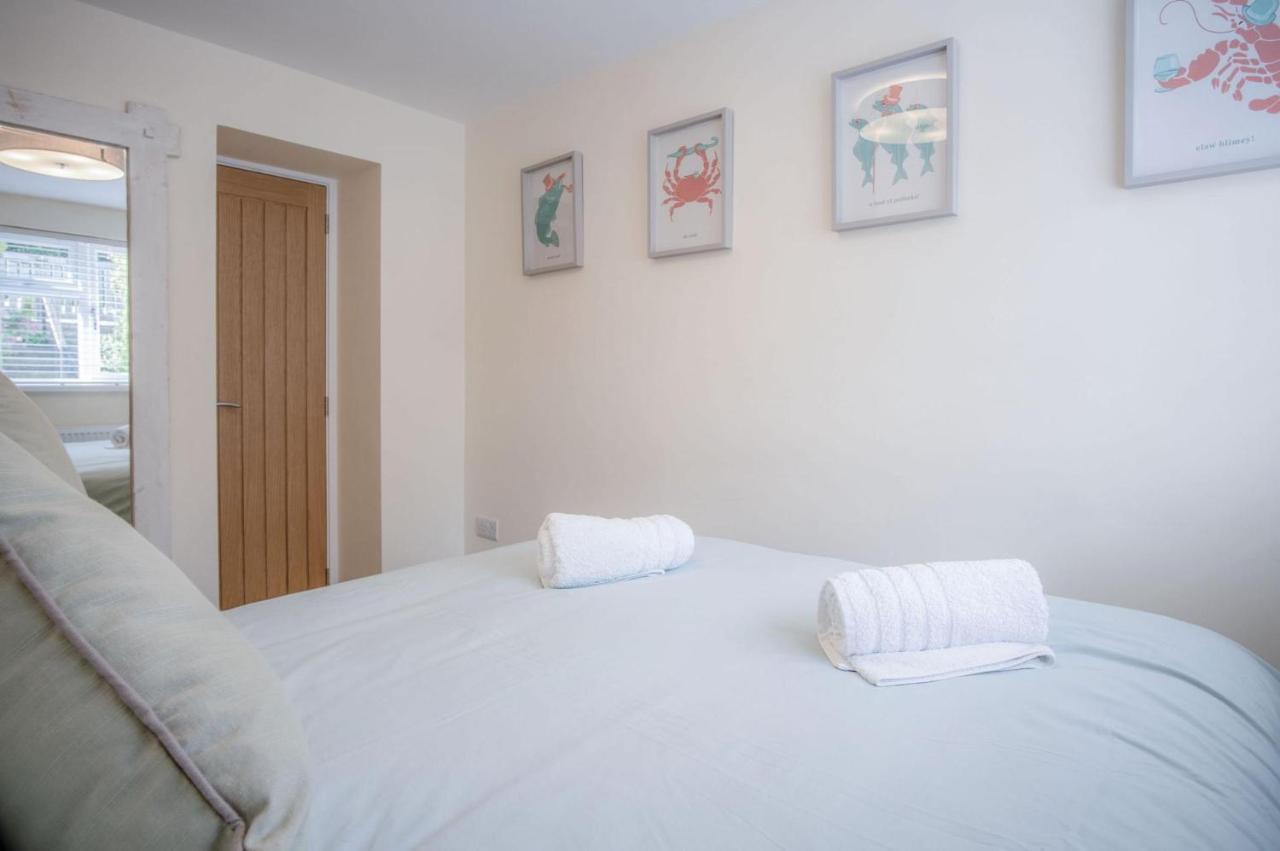 Myrtle - 1 Bedroom Apartment - Saundersfoot Bagian luar foto